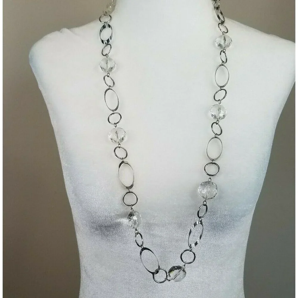 Unbranded this elegant